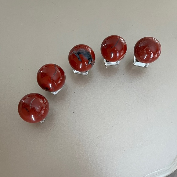 Red Jasper sphere (one) - Picture 4 of 6